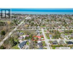 524 LYNDEN CRESCENT - 6