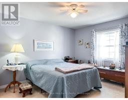 22 ALGONQUIN LANE - 20