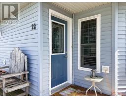 22 ALGONQUIN LANE - 4