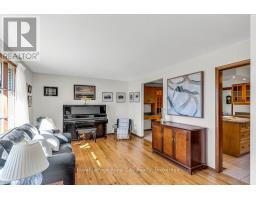 40 KEATS CRESCENT - 10