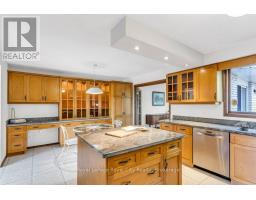 40 KEATS CRESCENT - 13
