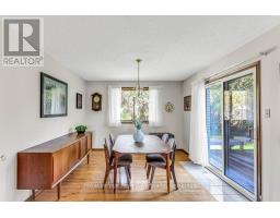 40 KEATS CRESCENT - 17