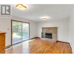 40 KEATS CRESCENT - 22