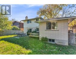 40 KEATS CRESCENT - 42