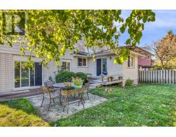40 KEATS CRESCENT - 44