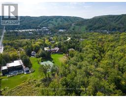 107 MARGARET DRIVE - 30