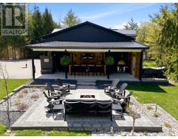 71033 BLUEWATER HIGHWAY - 12