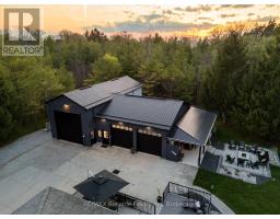 71033 BLUEWATER HIGHWAY - 3