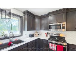 10 BAYFIELD STREET E - 15