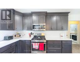 10 BAYFIELD STREET E - 16