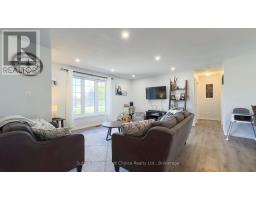 10 BAYFIELD STREET E - 18