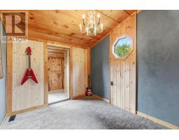 27 LIDDERDALE STREET - 32