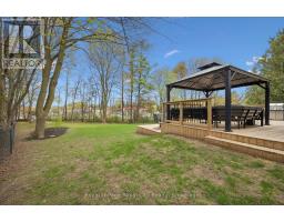 22 CRESTWOOD DRIVE - 30