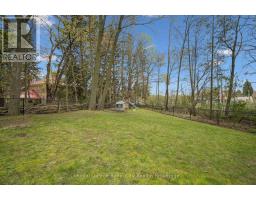 22 CRESTWOOD DRIVE - 33