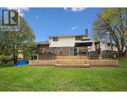 22 CRESTWOOD DRIVE - 35