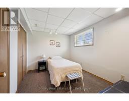 49 RIPLEY CRESCENT - 30