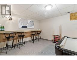 43 TUPPER CRESCENT - 26