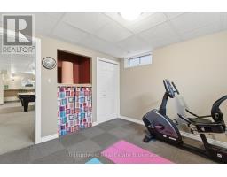 43 TUPPER CRESCENT - 28