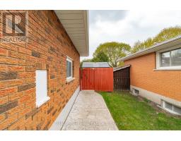 43 TUPPER CRESCENT - 35