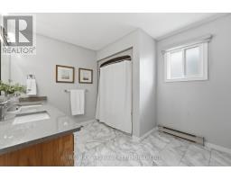 178 TORONTO STREET E - 17