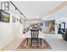 390 PARADISE LAKE STREET - 29