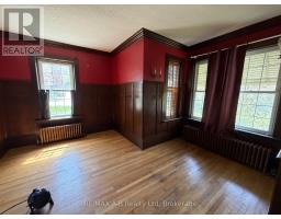 46 MAIN STREET S - 22