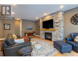 255 NORMANDY AVENUE - 12