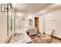 13 GATEVIEW DRIVE - 32