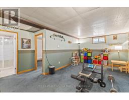 27 INVERLYN CRESCENT S - 18