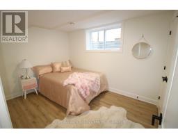 126 TREMBLE DRIVE - 20