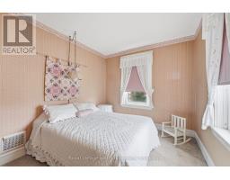 138 ST. DAVID STREET - 33