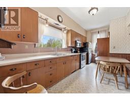 138 ST. DAVID STREET - 7