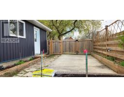 151 GARAFRAXA STREET S - 32