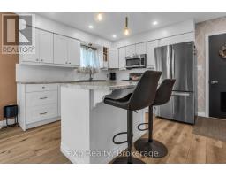 84 TROTTIER DRIVE - 19