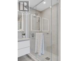 201 - 32 BRUNEL ROAD - 22
