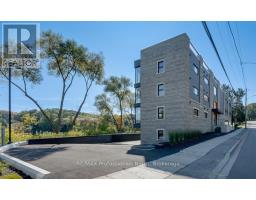 201 - 32 BRUNEL ROAD - 37