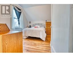 745 MAIN STREET W - 22
