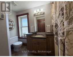 625 GIBSON STREET - 11
