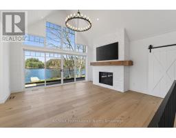 36 BEACH ROAD - 17