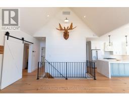 36 BEACH ROAD - 18