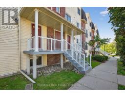 221 - 458 JANEFIELD AVENUE - 4