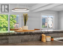 221 - 458 JANEFIELD AVENUE - 8