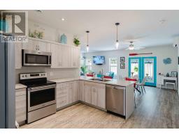 3 - 246 GREY STREET S - 16