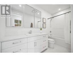 27 VARDON DRIVE - 36