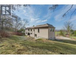 27 VARDON DRIVE - 48