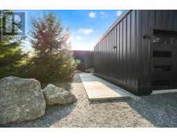 10 EUREKA STREET - 32