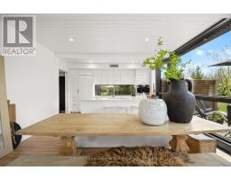 10 EUREKA STREET - 6