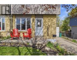 51 CLEMENS AVENUE - 7