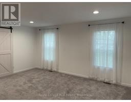 212 SPRUCE DRIVE - 27