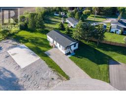 212 SPRUCE DRIVE - 3